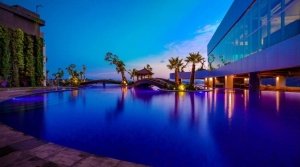 FUGO Hotel Samarinda Hadirkan Kemegahan CARNIVAL “One Night at Rio de Janeiro” di Malam Tahun Baru 2025